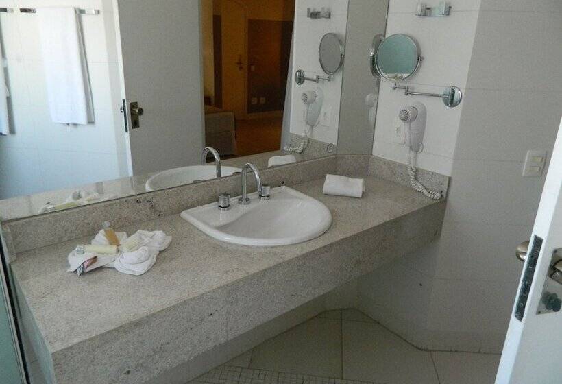 酒店 Cosmopolitan Praia Flat