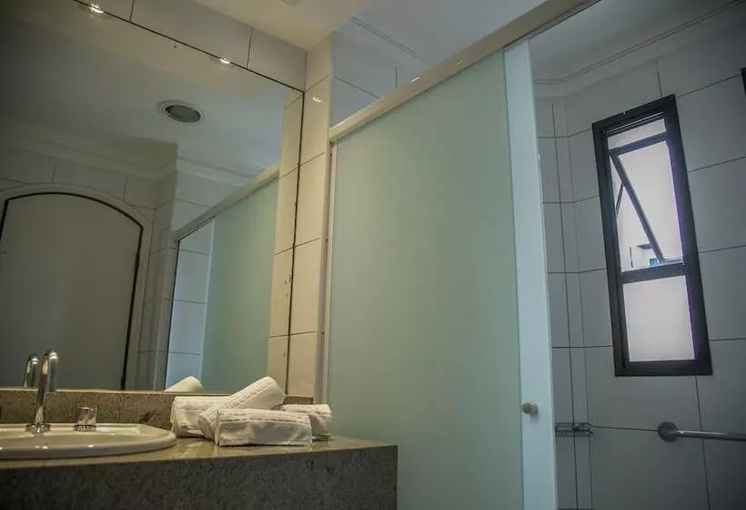 호텔 Cosmopolitan Praia Flat