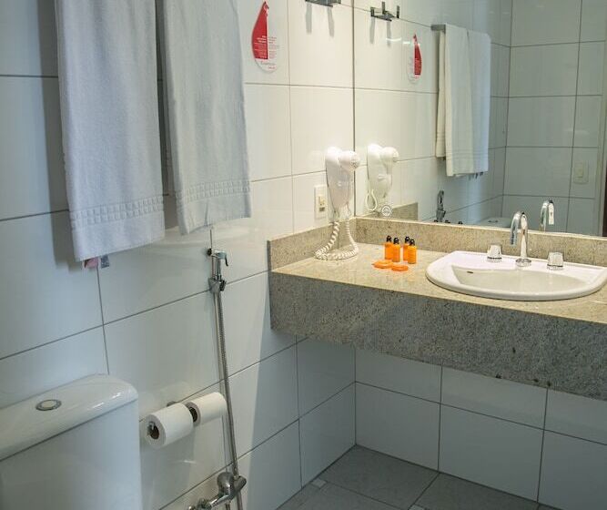 酒店 Cosmopolitan Praia Flat