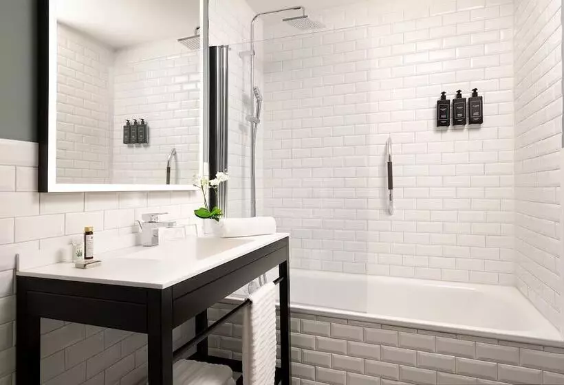 هتل Duo Milan Porta Nuova, A Tribute Portfolio