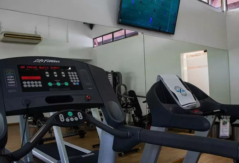 Отель Estelar Altamira