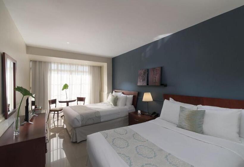 هتل Hodelpa Caribe Colonial