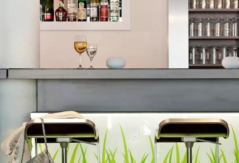 فندق Ibis Berlin Dreilinden