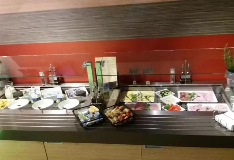 فندق Ibis Berlin Dreilinden