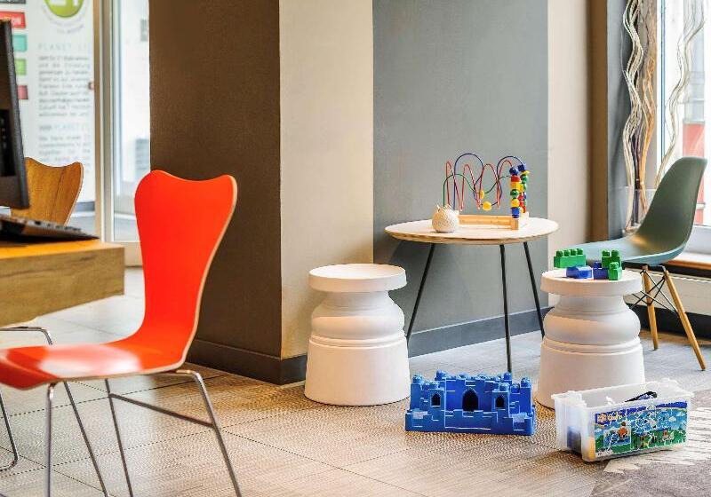 Ibis Hotel Frankfurt Airport