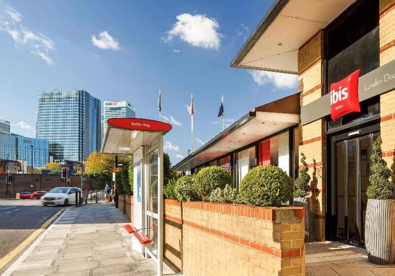 Otel Ibis London Docklands Canary Wharf