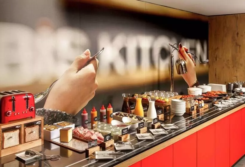 ホテル Ibis London Stratford