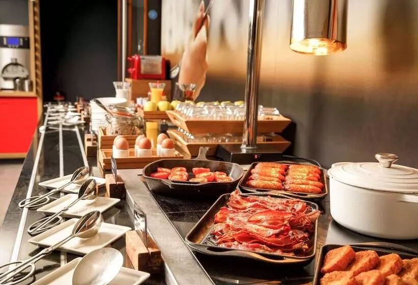 ホテル Ibis London Stratford