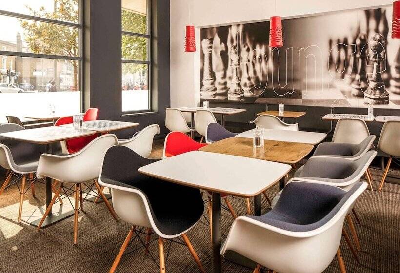 هتل Ibis London Stratford