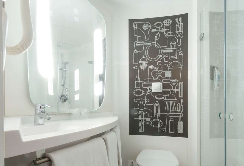 هتل Ibis London Stratford