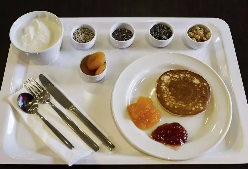 فندق Ibis Porto Sul Europarque