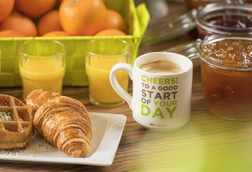 בית מלון כפרי Ibis Porto Sul Europarque