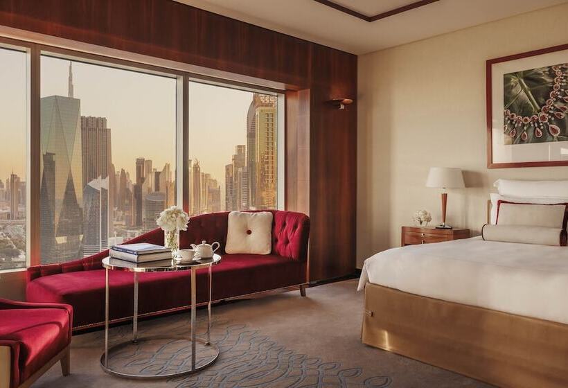 Отель Jumeirah Emirates Towers Dubai