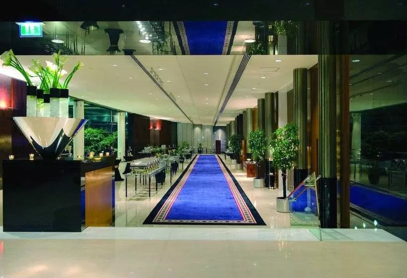 هتل Jumeirah Emirates Towers Dubai