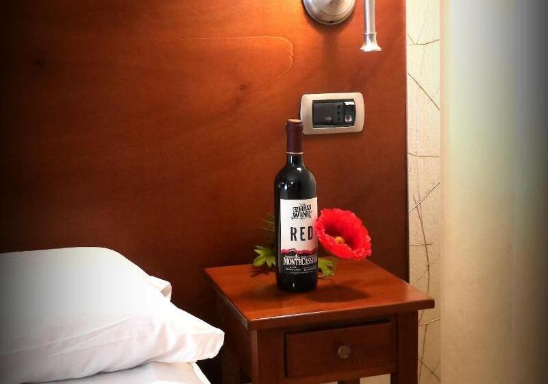 בית מלון כפרי La Pace  Experience