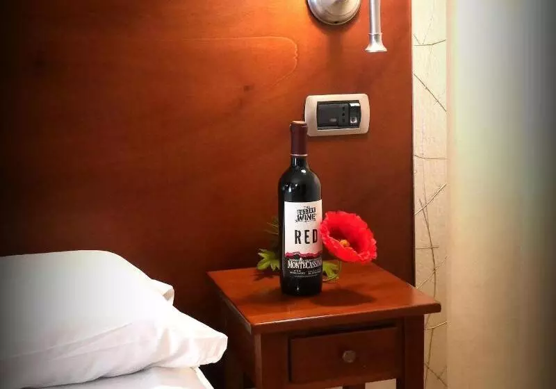 Отель La Pace  Experience