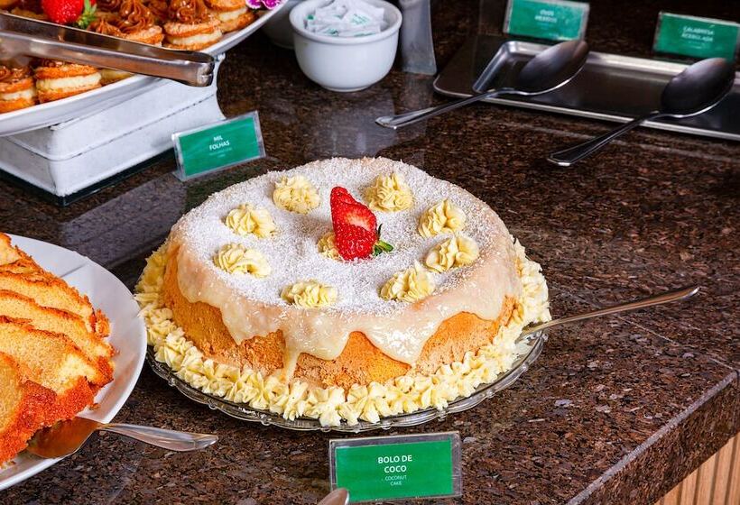 هتل Laghetto Toscana