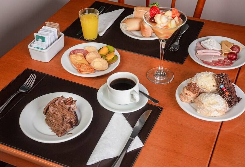 هتل Laghetto Toscana