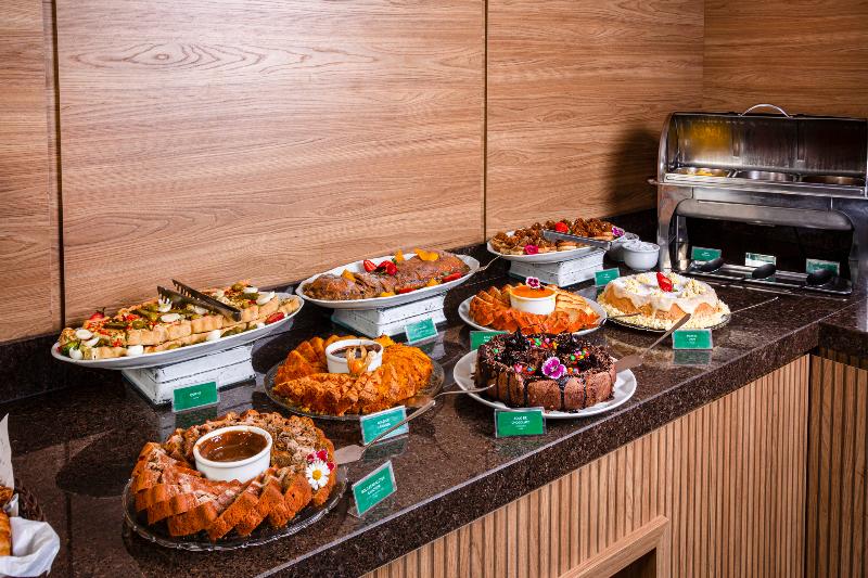 هتل Laghetto Toscana