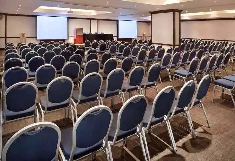 Отель Melia Lima