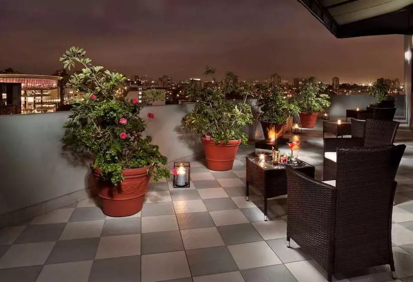 Отель Melia Lima