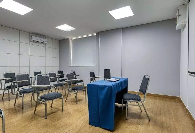 ホテル Mercure Belo Horizonte Savassi
