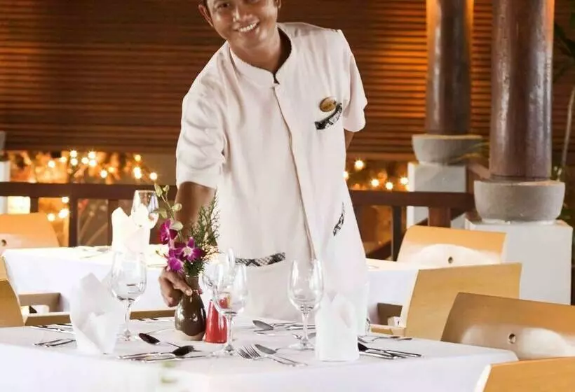 酒店 Mercure Kuta Bali