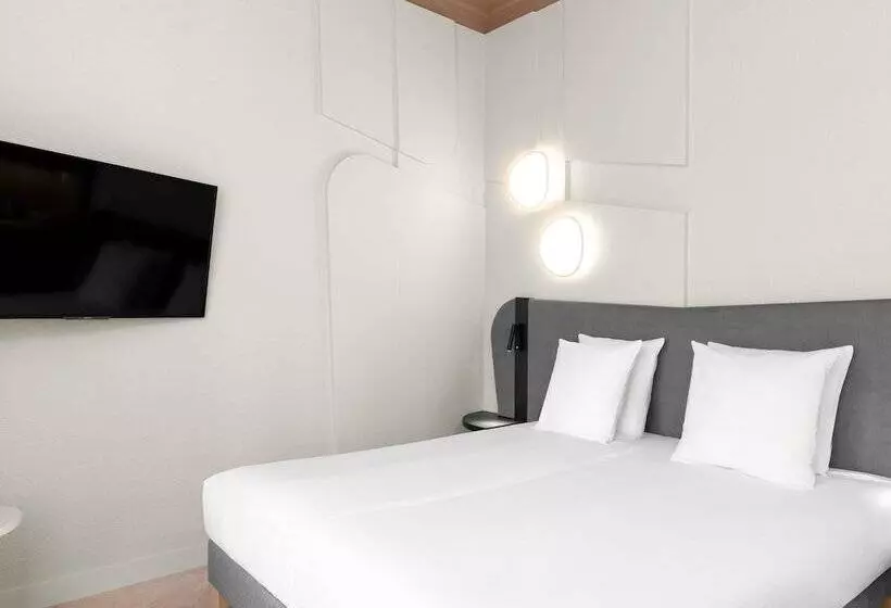 酒店 Mövenpick Budapest Centre