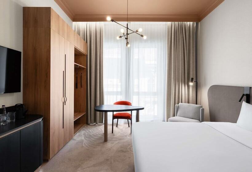 בית מלון כפרי Mövenpick Budapest Centre