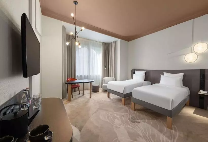 酒店 Mövenpick Budapest Centre