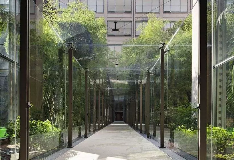 Hotelli NH Torino Lingotto Congress