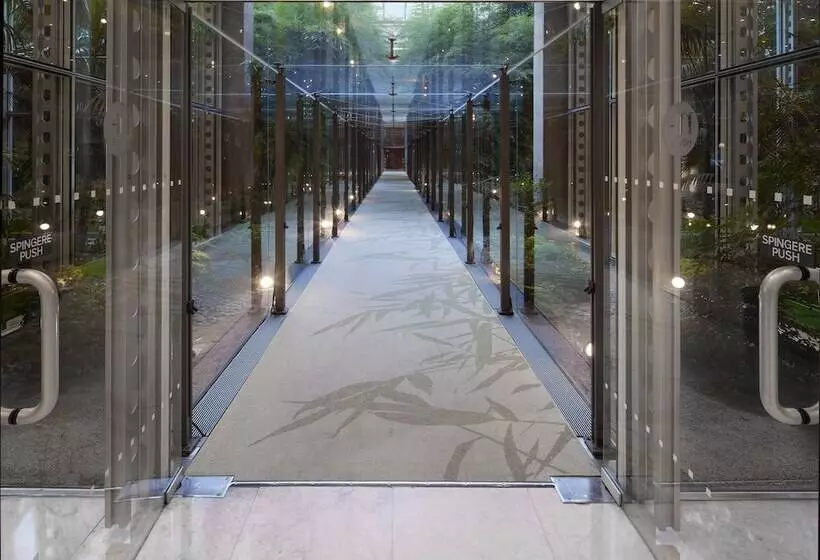 Hotelli NH Torino Lingotto Congress