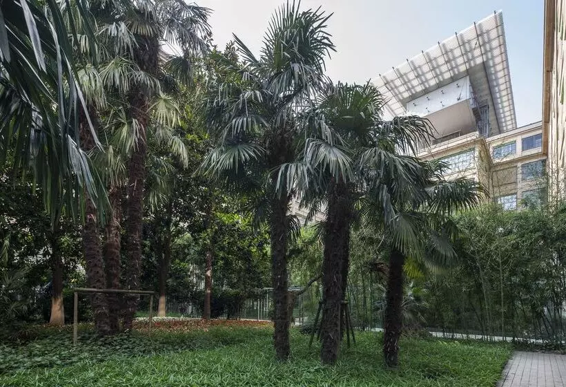 Hotelli NH Torino Lingotto Congress