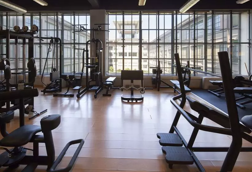 Hotelli NH Torino Lingotto Congress