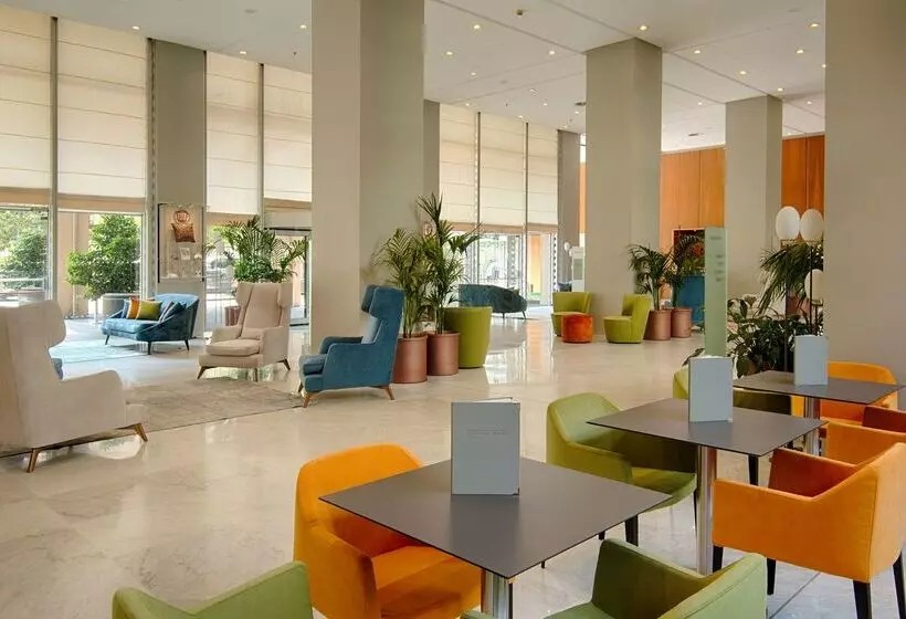 Hotelli NH Torino Lingotto Congress