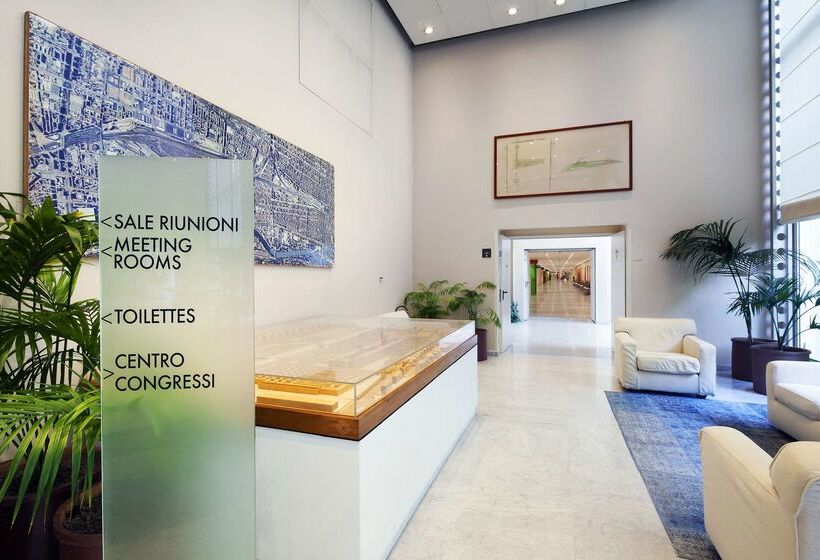 هتل NH Torino Lingotto Congress