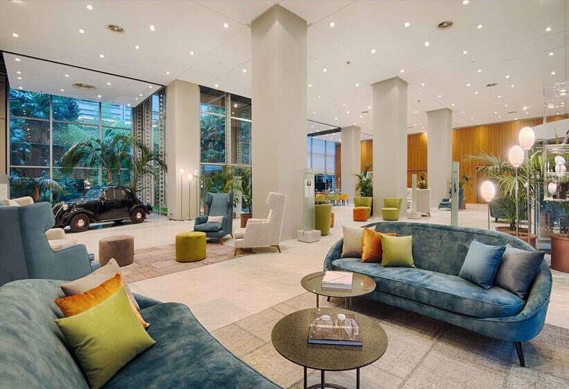 هتل NH Torino Lingotto Congress