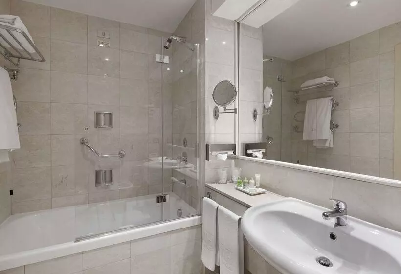 Hotelli NH Torino Lingotto Congress