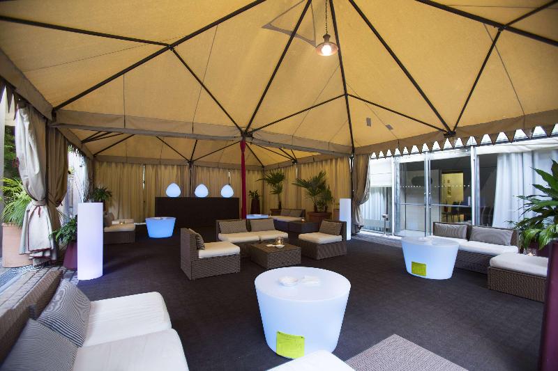 هتل NH Torino Lingotto Congress