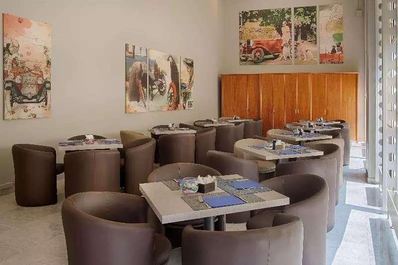 Hotelli NH Torino Lingotto Congress