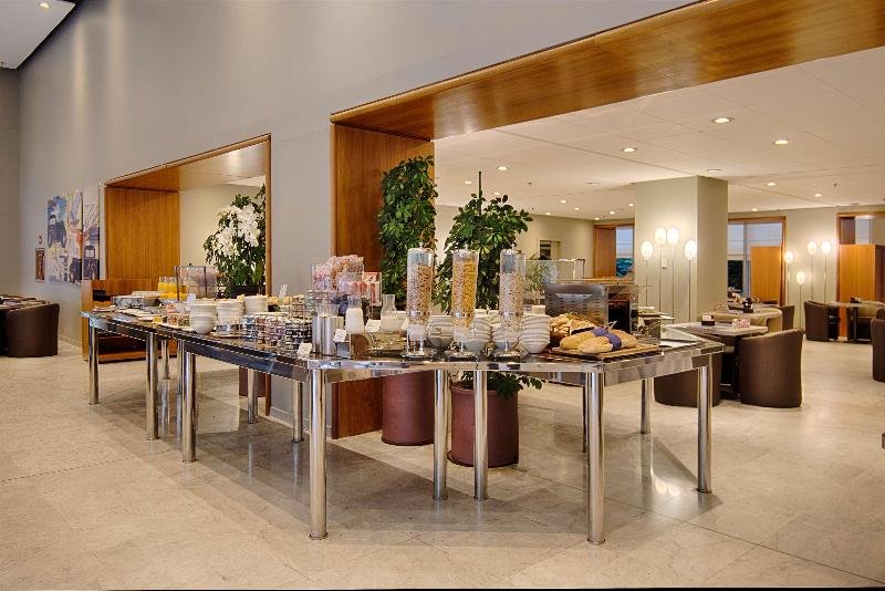 هتل NH Torino Lingotto Congress