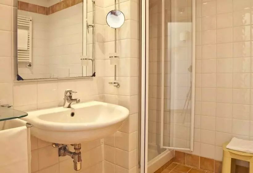 هتل Sangallo Park