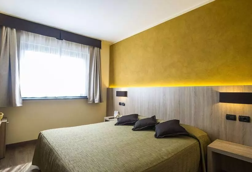 هتل Sangallo Park