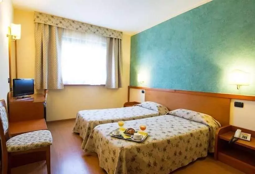 هتل Sangallo Park