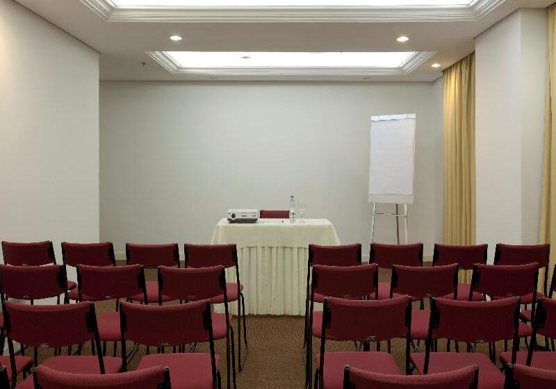 هتل Intercity The Universe Paulista