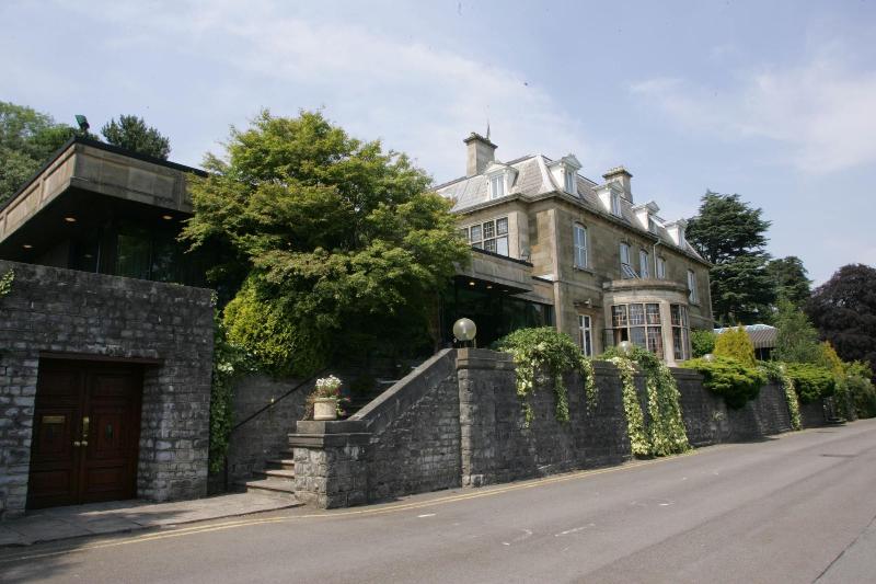 리조트 The Manor House At Celtic Manor