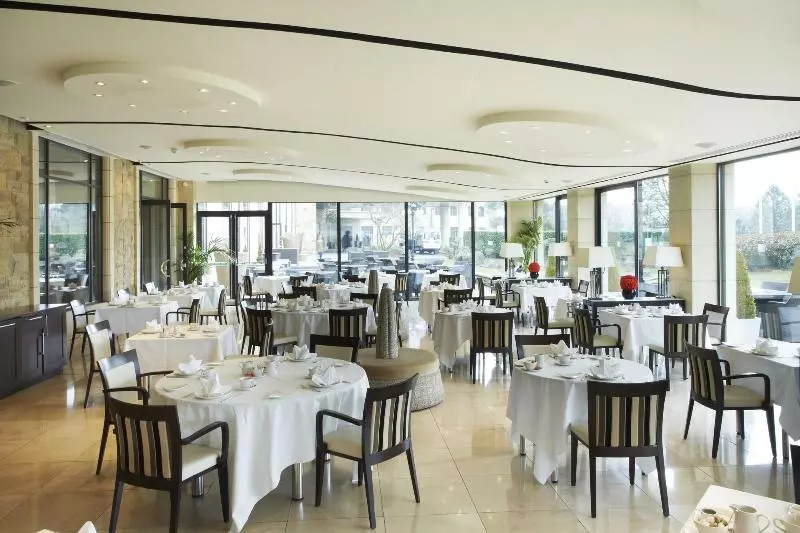 אתר נופש The Manor House At Celtic Manor