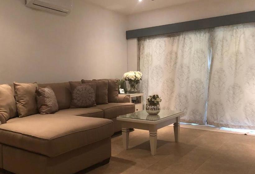 Brownes Condominium 1