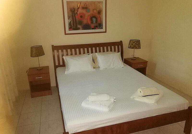 پانسیون Apartmani I Sobe Goca