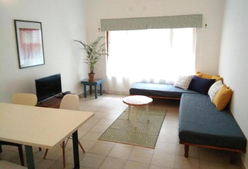 פנסיון Botanique Goa